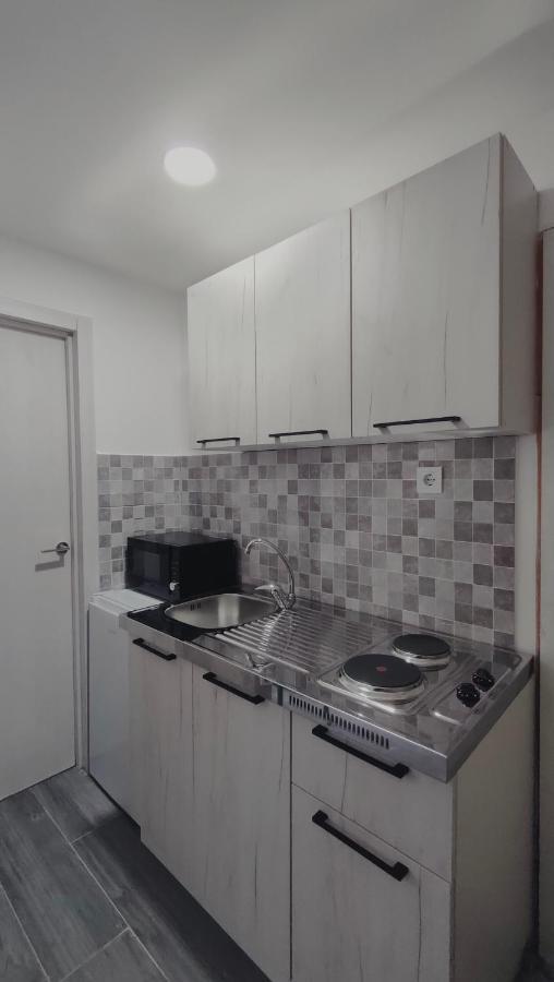 Vucinic Studio Apartment Cetinje Exterior photo
